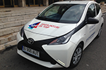 Fotografiaza-te-cu-masina-partenerilor-nostri-Autonom-Rent-a-Car-si-castiga-o-sedinta-de-consiliere-in-cariera%21